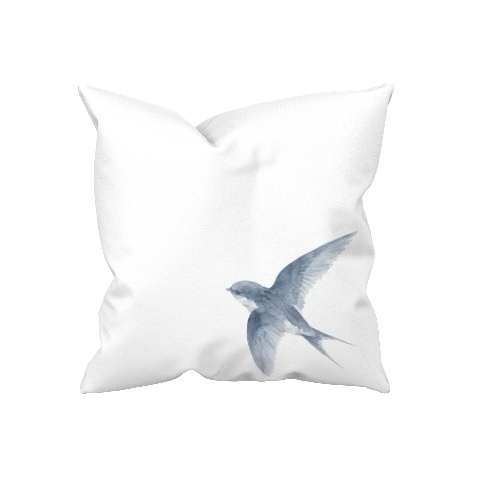 Kissenhülle mit blauer Schwalbe als Aquarellmotiv auf weißem Baumwollstoff, Rückseite uni weiß – Kollektion Schwalbe & Nebelblau.
